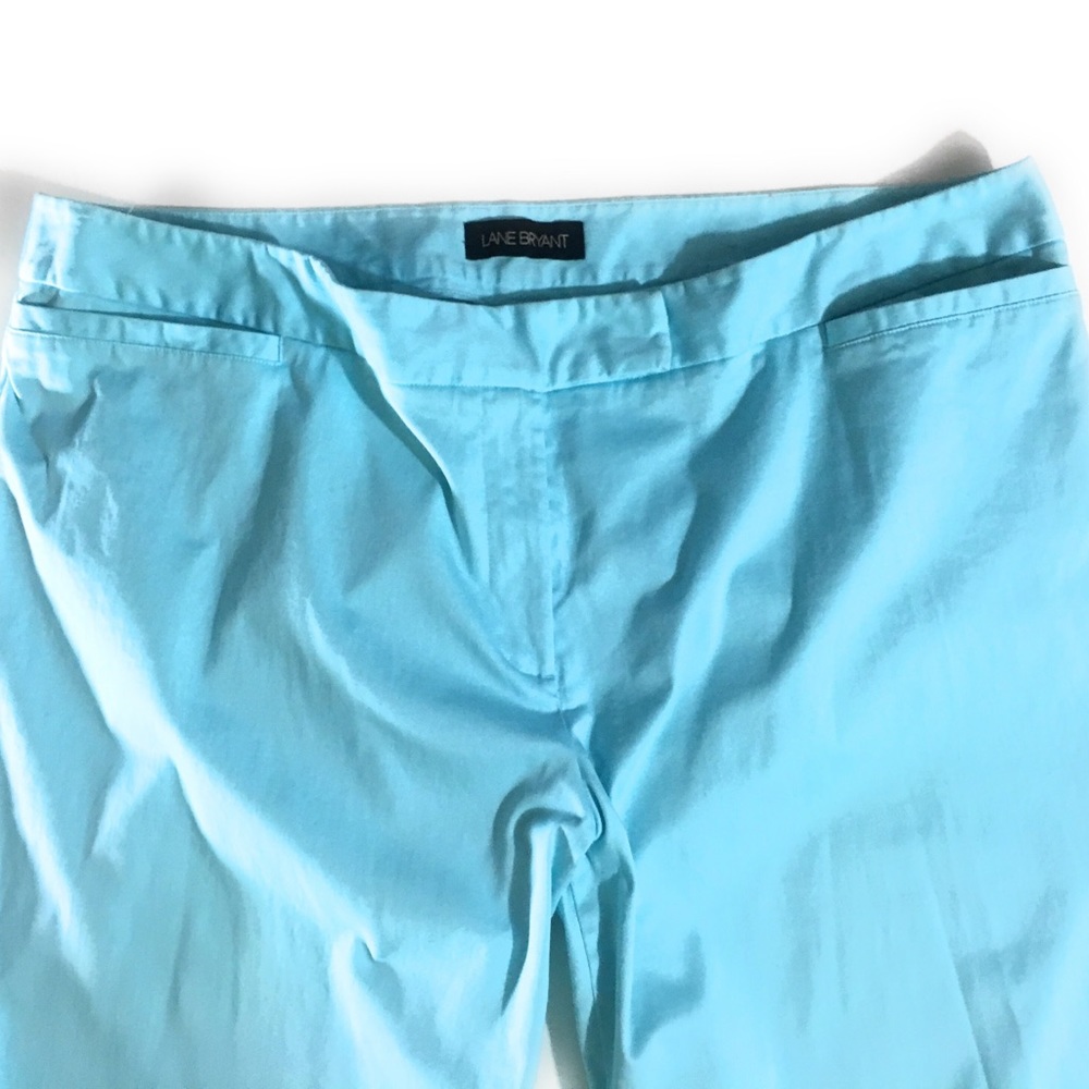 Lane Bryant Blue Cuffed Capris Stretch Sz 20